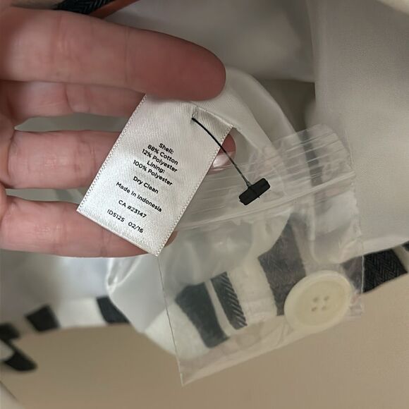 NWT TALBOTS STRIPED SLEEVELESS BLAZER 4 - Picture 5 of 7